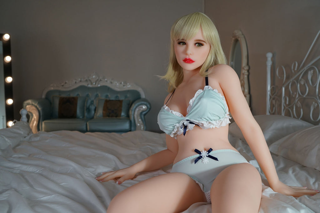 Piper Doll 155cm Mindy