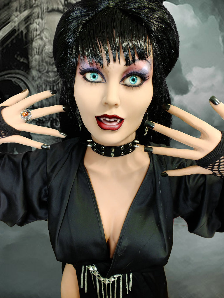 YL 148cm Fantasy Vampire 2