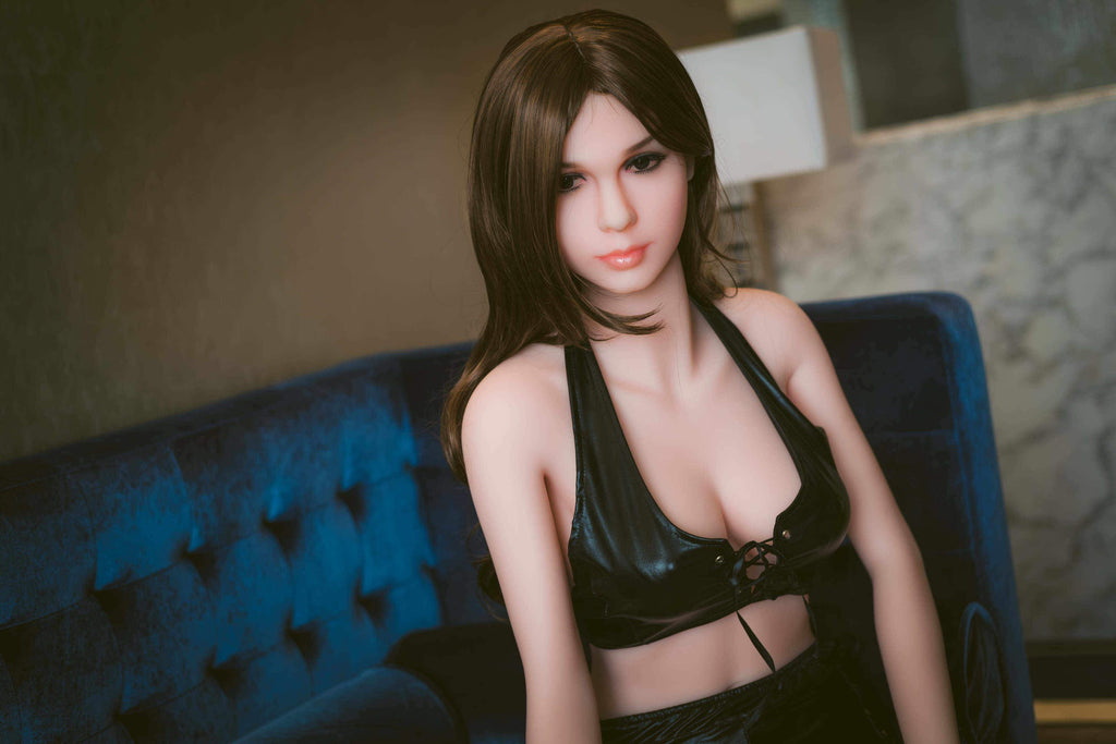 Phoebe - WM 163cm C cup