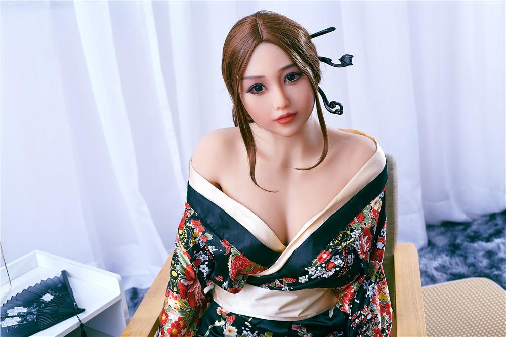 Irontech Doll 159cm Saya