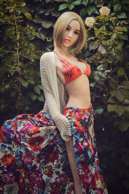 WM 157cm B cup Sophie