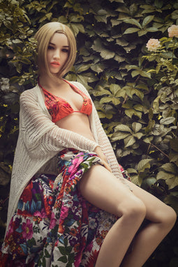 WM 157cm B cup Sophie