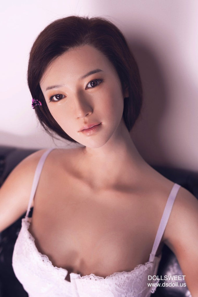 DS Doll Summit 168cm - Queena